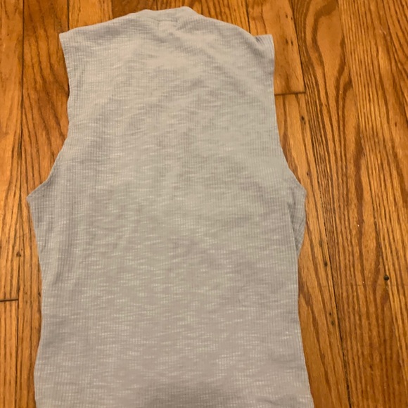 Garage cross v neck top - Picture 3 of 3